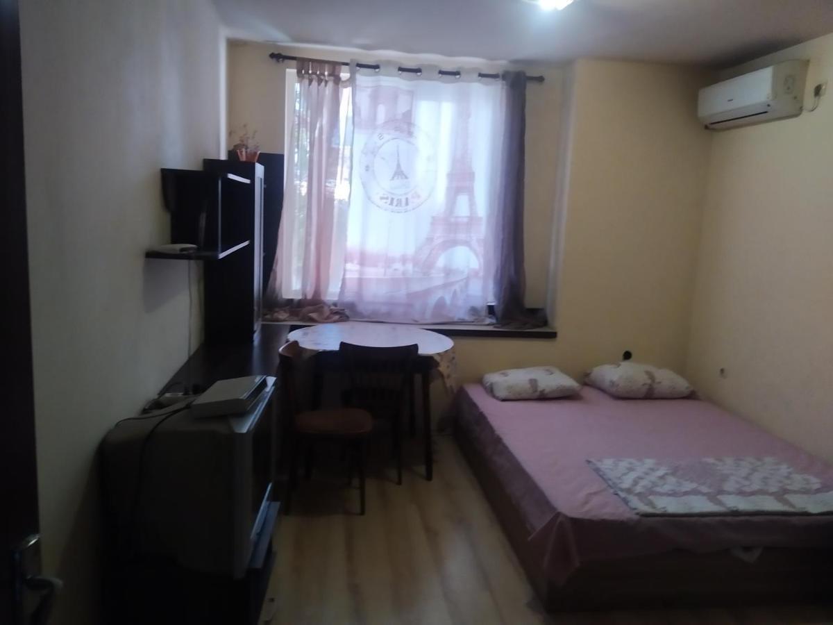 Apartmen Xan Malamir Варна Екстер'єр фото